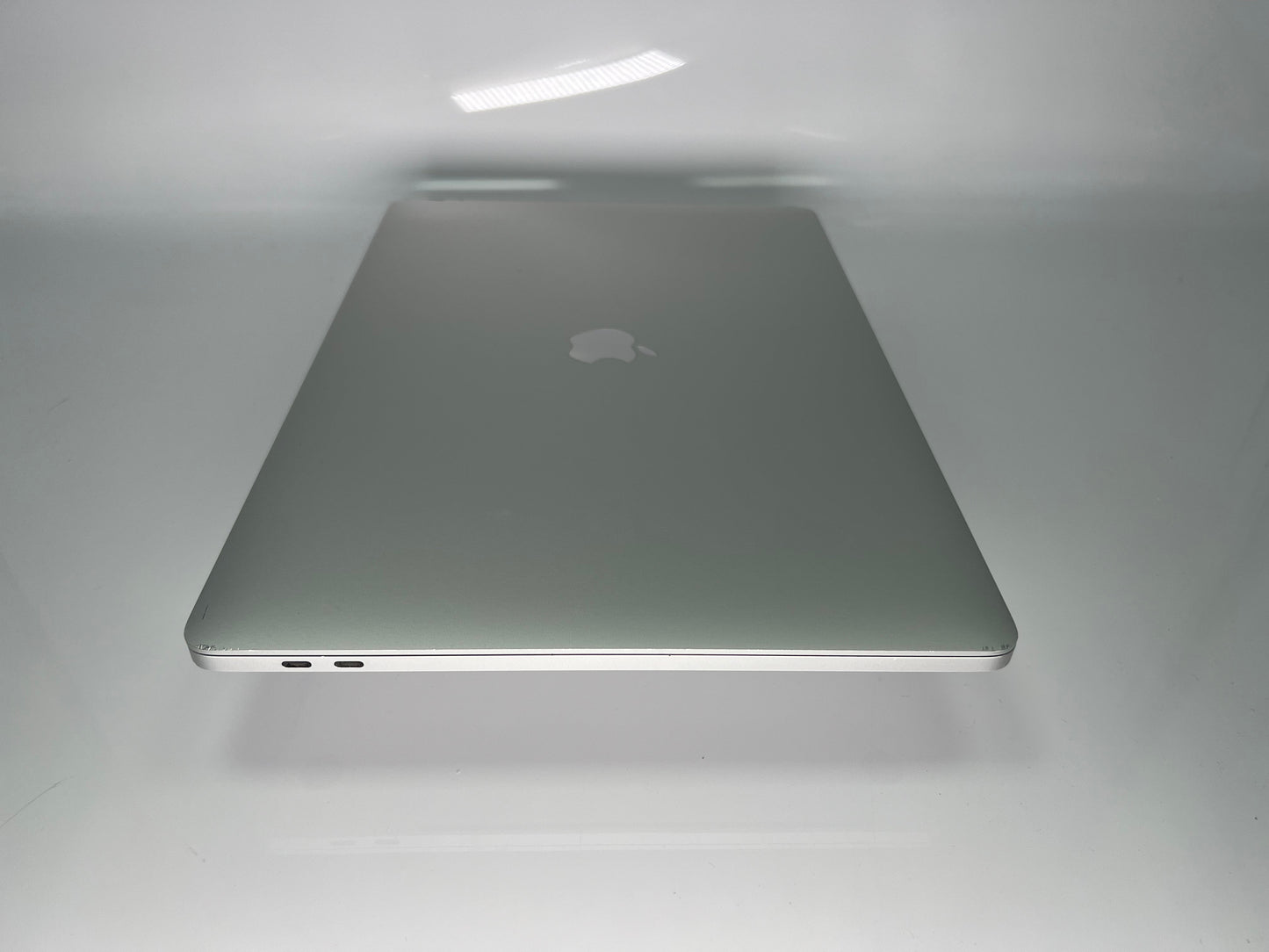 Apple MacBook Pro 2019 16-Inch 2.4GHz i9 64GB RAM 4TB SSD 5500M 4GB