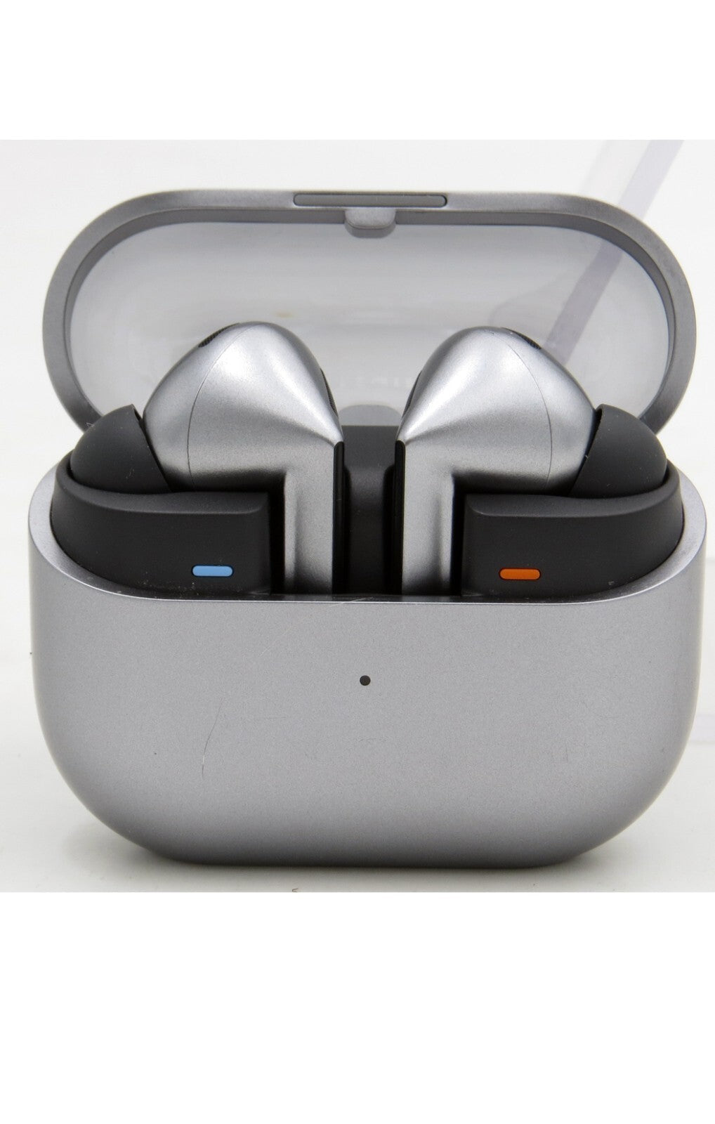 Samsung Galaxy Buds 3 Pro Active Noise Cancellation / Silver AI Wireless Active Noise