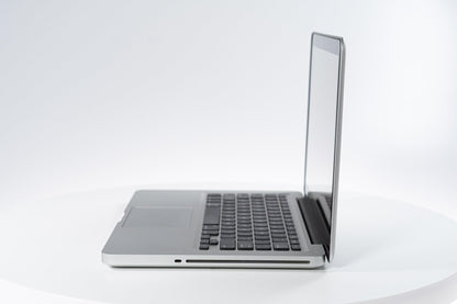 Apple MacBook Pro (15-inch Early 2011) 2.0 GHz i7 8GB RAM 1TB SSD (Silver)
