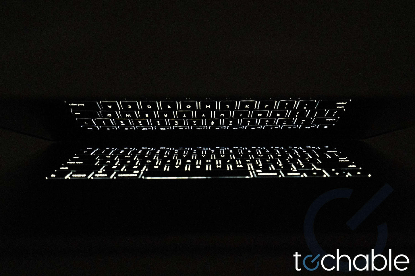 MacBook Pro (Mid 2015) 15-Inch - 2.2GHz Core i7 (IG) - 16GB RAM - 2TB SSD