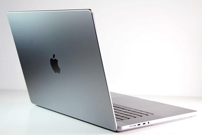 2021 Apple MacBook Pro 16-inch M1 Max 32-Core GPU 64GB RAM 4TB SSD | AppleCare+ 08/25