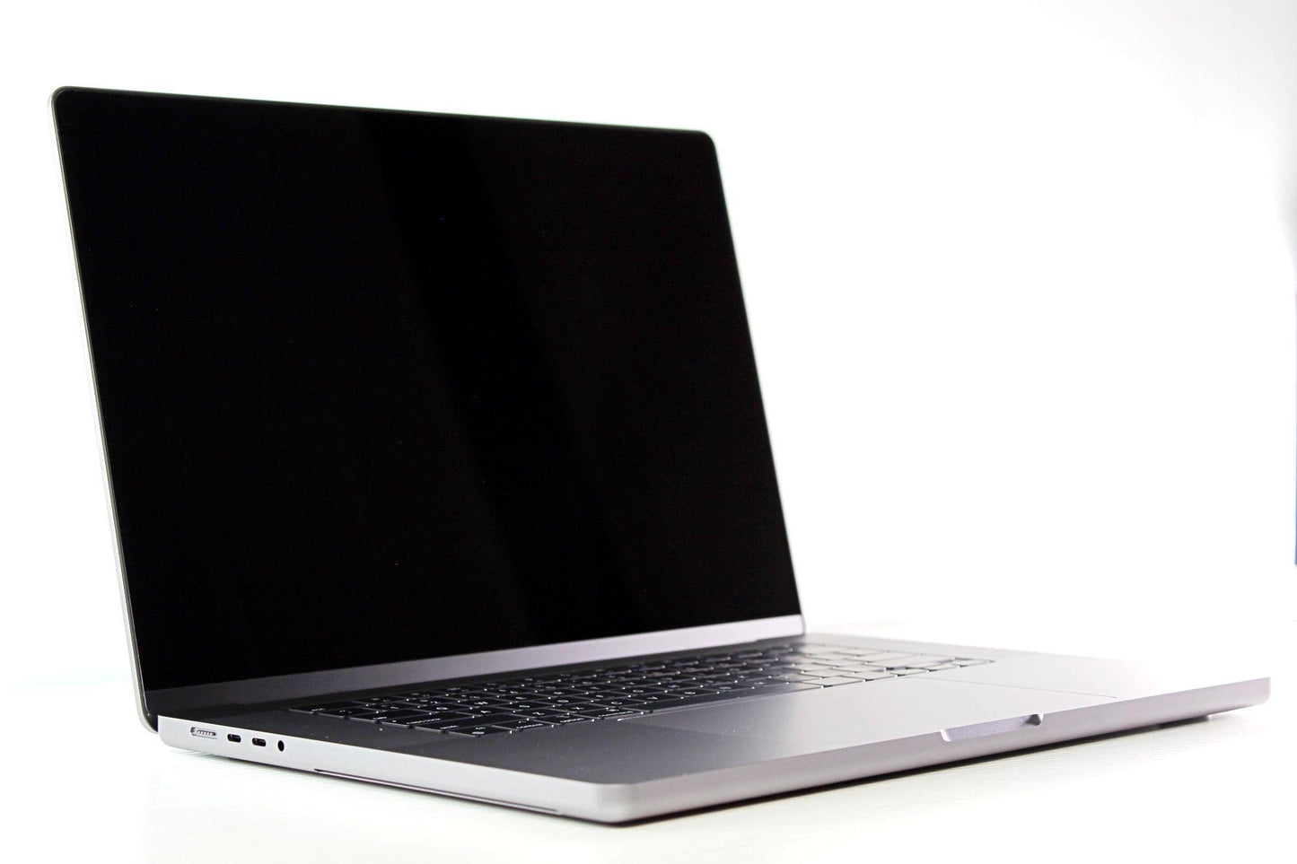 MacBook Pro (2021) 16-inch – Apple M1 Max 32-Core GPU – 64GB RAM 4TB SSD | AppleCare+ 11/25