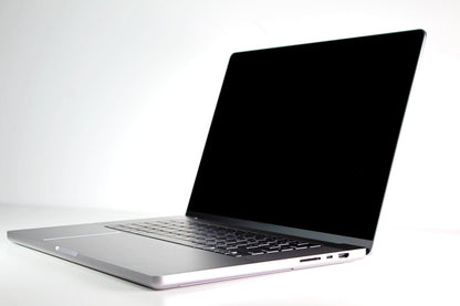 MacBook Pro (2021) 16-inch – Apple M1 Max 32-Core GPU – 64GB RAM 4TB SSD | AppleCare+ 11/25