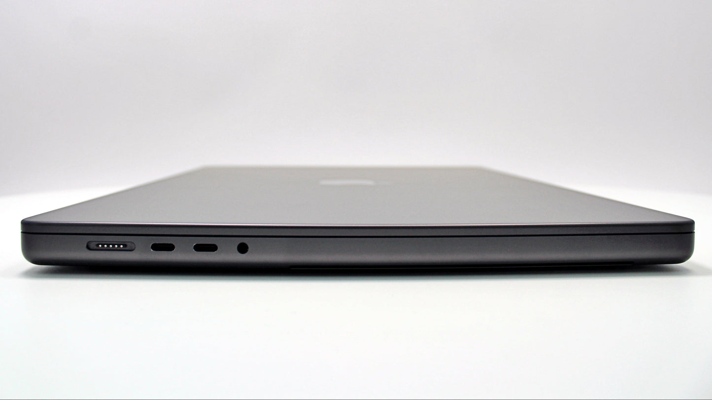MacBook Pro (2023) 16-inch – Apple M3 Max 30-Core GPU – 36GB RAM 512GB SSD | Space Black