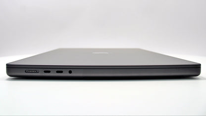 MacBook Pro (2023) 16-inch – Apple M3 Max 30-Core GPU – 36GB RAM 512GB SSD | Space Black