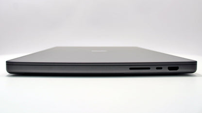 2023 Apple MacBook Pro 16-inch - M3 Max 40-Core GPU 128GB RAM 8TB SSD | Like New
