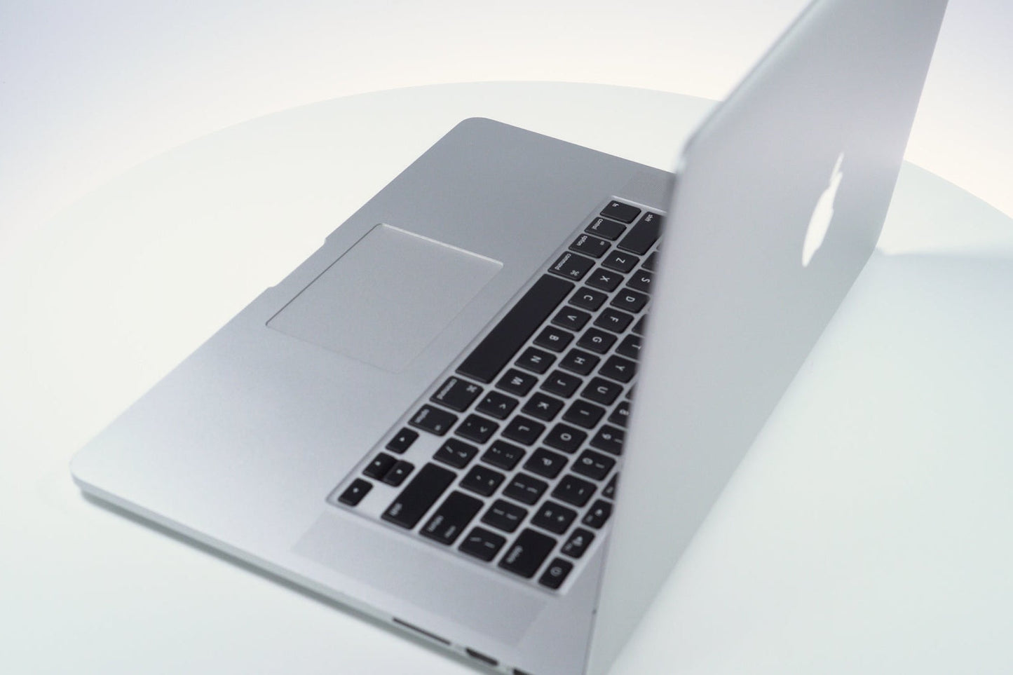 MacBook Pro (2014) 15-inch Retina – Intel Core i7 2.5GHz – NVIDIA GeForce GT 750M
