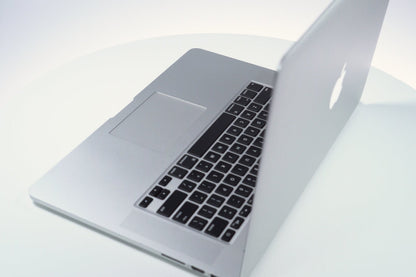 MacBook Pro (2014) 15-inch Retina – Intel Core i7 2.5GHz – NVIDIA GeForce GT 750M