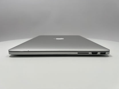 2015 MacBook Pro 15-inch i7 2.8GHz – 16GB RAM 1TB SSD AMD R9 M370X | For Parts Only