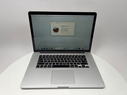 2015 MacBook Pro 15-inch i7 2.8GHz – 16GB RAM 1TB SSD AMD R9 M370X | Silver