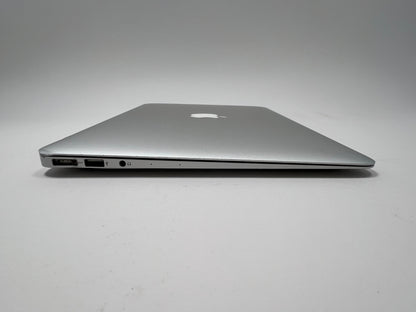 MacBook Air (2015) 13-inch – Intel Core i5 1.6GHz – 4GB RAM 128 SSD – 101 Battery Cycles