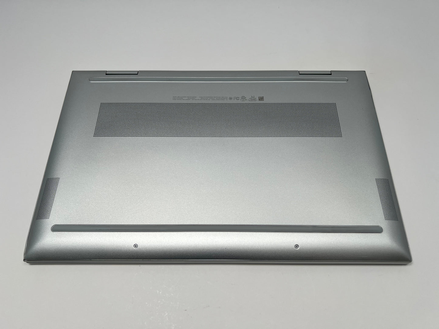 HP Envy x360 (2021) 15.6-inch FHD Touch – Intel Core i7 2.8GHz – 16GB RAM 512GB SSD