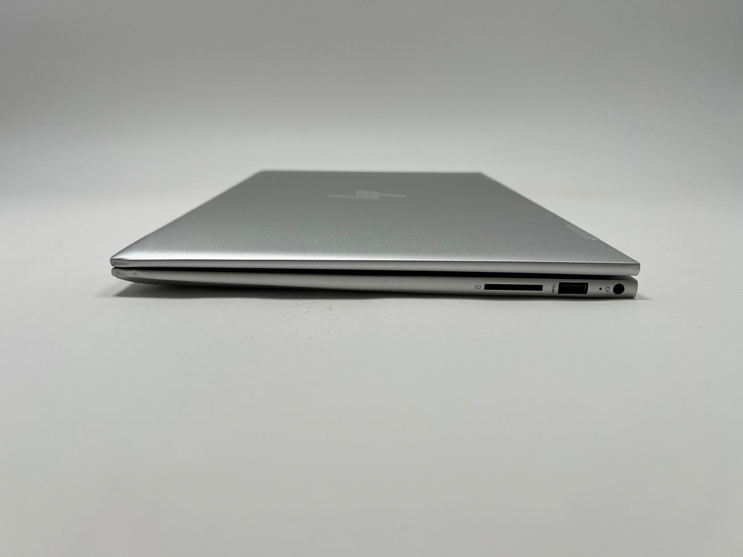 HP Envy x360 (2021) 15.6-inch FHD Touch – Intel Core i7 2.8GHz – 16GB RAM 512GB SSD