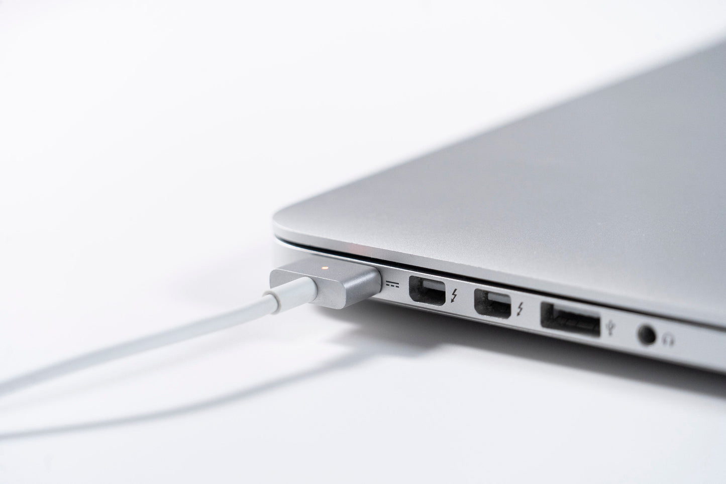MacBook Pro (2014) 15-inch Retina – Intel Core i7 2.5GHz – NVIDIA GeForce GT 750M