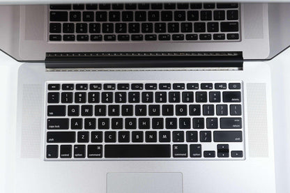 Apple MacBook Pro 15-inch 2013 2.8GHz Core i7 16GB RAM Dual GPU (Wear & Tear Special)