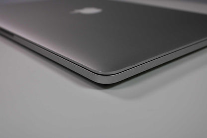 Apple MacBook Pro 15-inch 2013 2.8GHz Core i7 16GB RAM Dual GPU