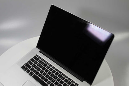 Apple MacBook Pro 15-inch 2014 2.5GHz Core i7 15" 16GB RAM Dual Graphics (Wear & Tear Special)