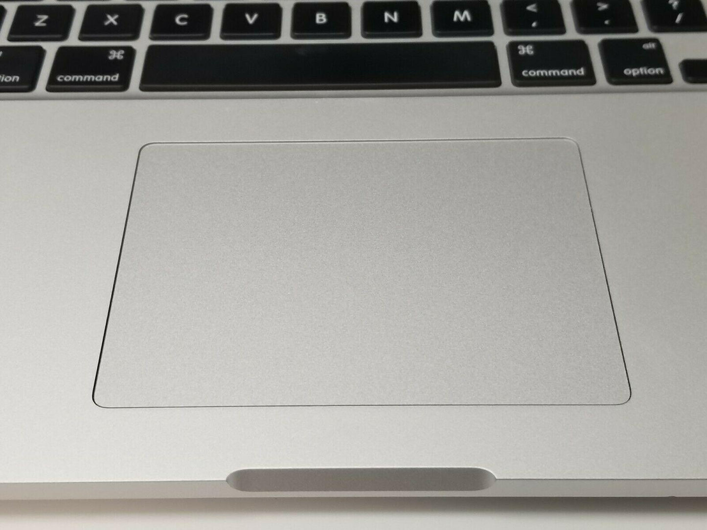 Apple MacBook Pro 15-inch 2014 2.5GHz Core i7 15" 16GB RAM Dual Graphics (Wear & Tear Special)