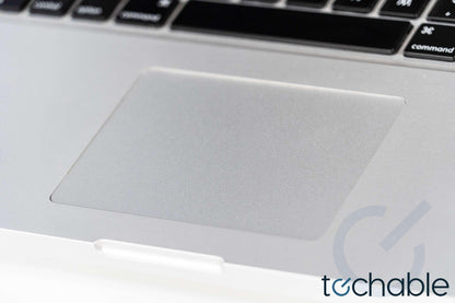 Apple Macbook Pro (Late 2011) 17 inch 2.4GHz i7 16GB RAM 1TB SSD