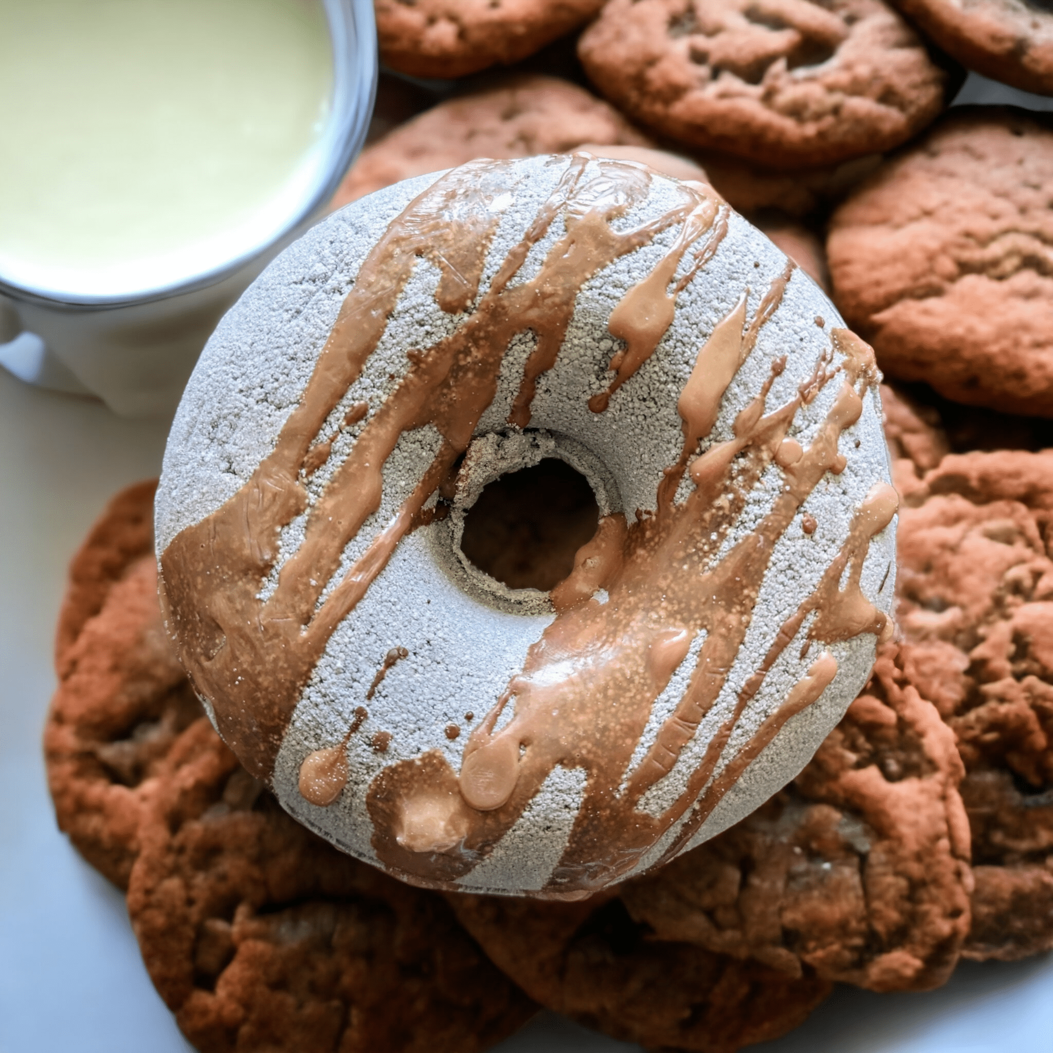 Donut Bath Bomb - Mac's Got More