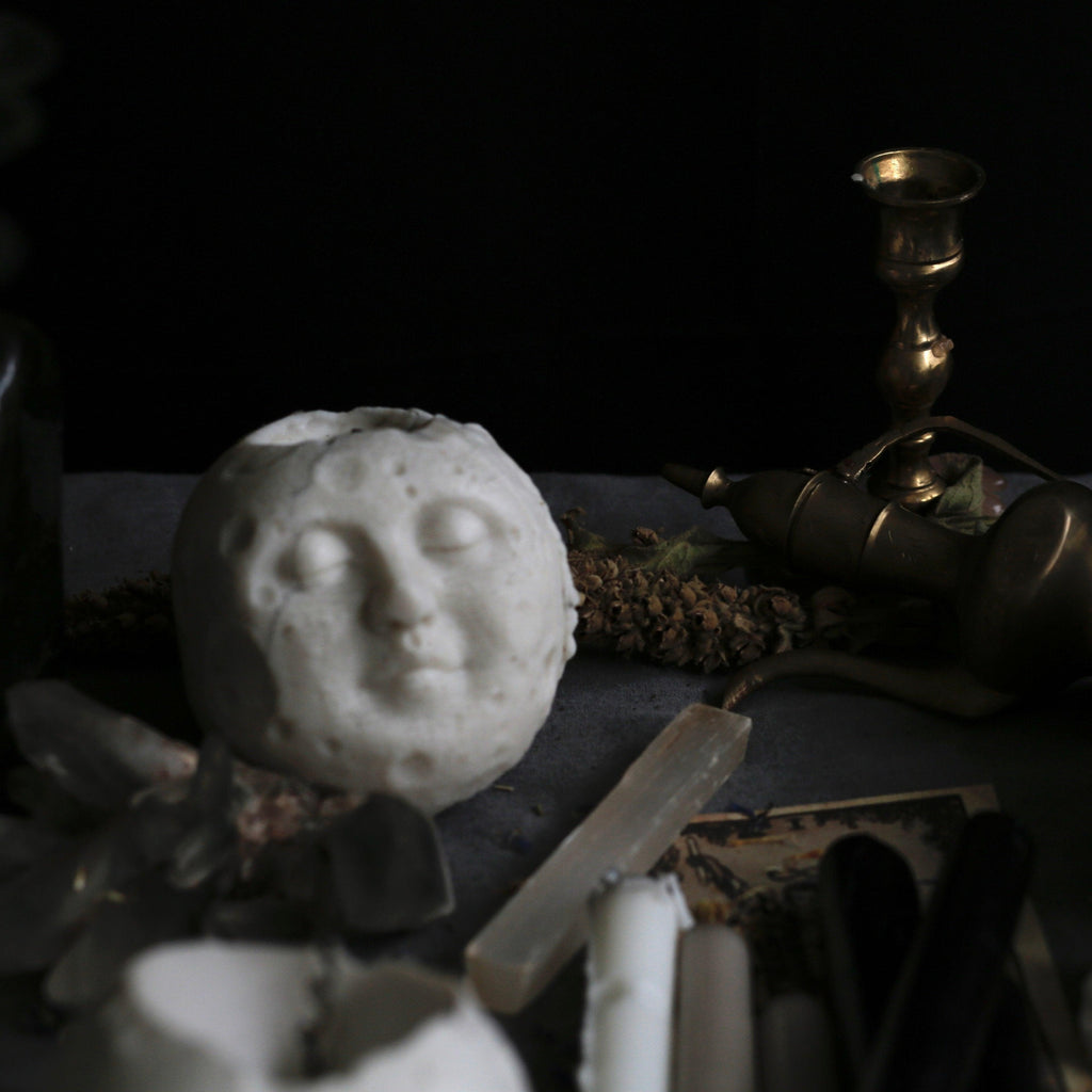 Full Moon Candle - Mac's Got More