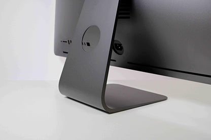2017 Apple iMac Pro 5K 27-inch 10-Core Xeon W – 128GB RAM 2TB SSD | Radeon Pro Vega 56